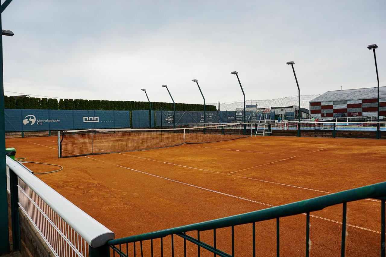 Tennishill Havířov エクステリア 写真